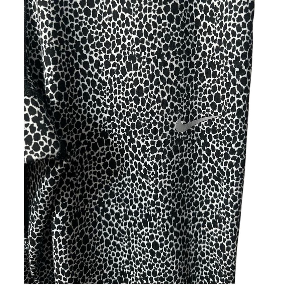 Nike Cropped Dri-Fit Leggings - Picture 3 of 5